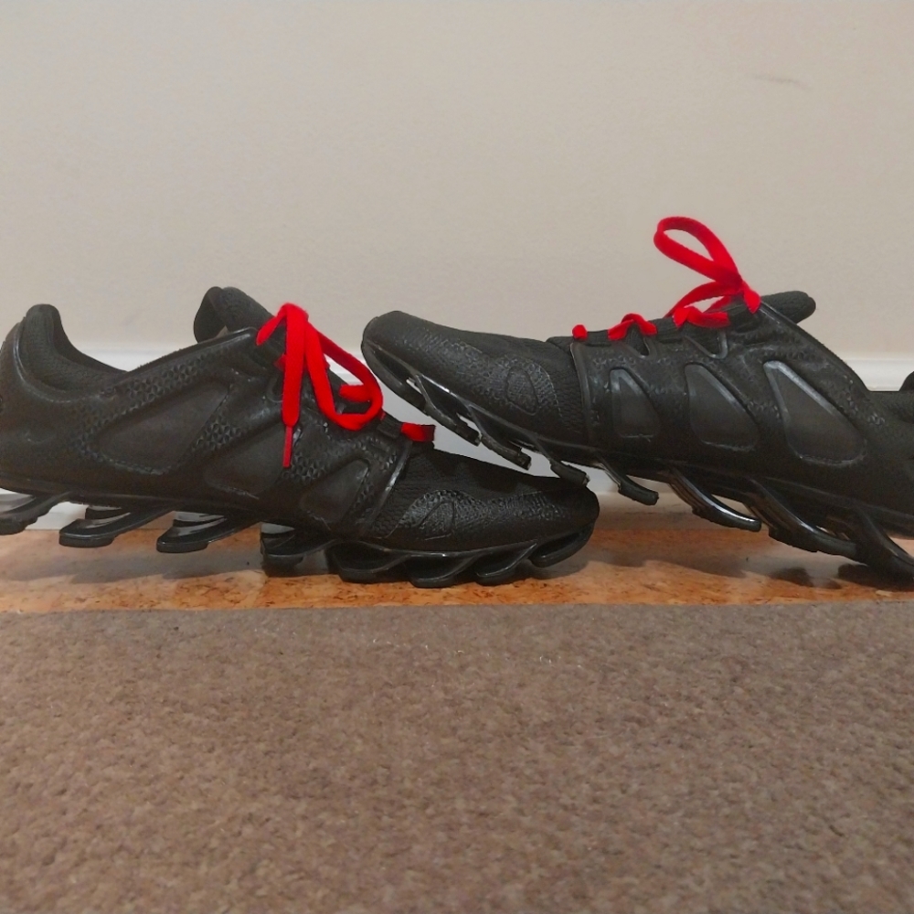 Adidas springblades